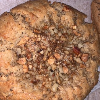 Cookie Crumz - IG: Tourguidebuddz - Bakeries Near Me - Astoria, New York