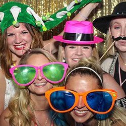 Electrolinear Entertainment - Photo Booth Birthday, Sweet 16, Events