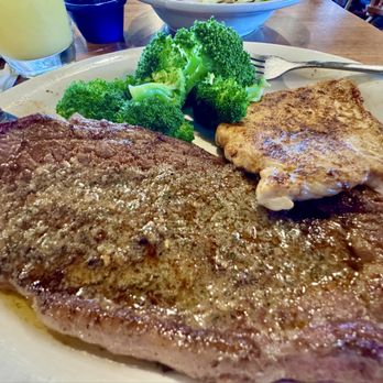 Cracker Barrel Old Country Store - Steak & Chicken with a side of broccoli - American Near Me - Bryan, Texas Cracker Barrel Old Country Store - Steak & Chicken with a side of broccoli - American Near Me - Bryan, Texas
