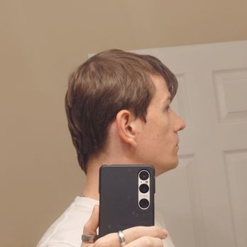 Mane Salon - Marvel at how utterly destroyed the layering is on my hair. No balance, no shape, just a flat nothing that has me looking like a backbirth - Hair Salons Near Me - Raleigh, North Carolina
