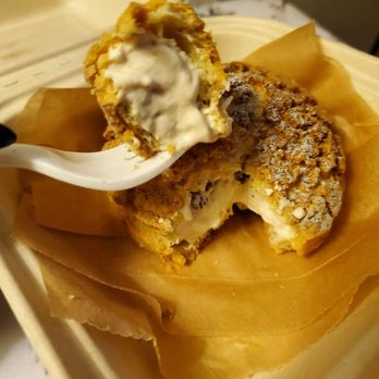 AlimamaTea - Brown sugar boba cream puff - Desserts Near Me - New York, New York AlimamaTea - Brown sugar boba cream puff - Desserts Near Me - New York, New York