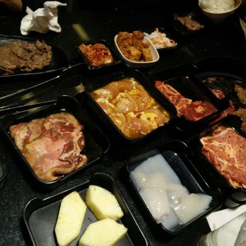 Chako - Food comes in portioned trays - Asian Fusion Near Me - Scarborough, Ontario