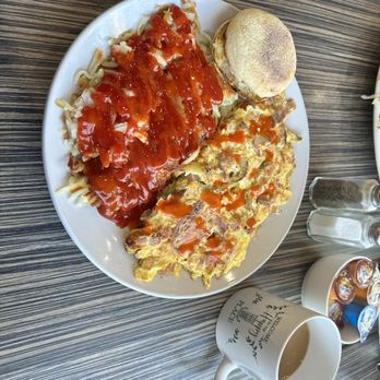 Georgies - Meat lovers omelette.    With hash browns and an American Muffin. Ooorah.  Fat Phuck stamp of approval. - American Near Me - Fountain Hills, Arizona