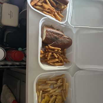 Cuba Bella Cafe - Cuban sandwiches yuca and Tostones - Cuban Near Me - Carrollton, Texas