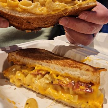 The Melt - Mac daddy! Mac, bacon & cheese! - Burgers Near Me - Sacramento, California The Melt - Mac daddy! Mac, bacon & cheese! - Burgers Near Me - Sacramento, California