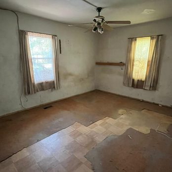 ARS Movers - Master Bedroom - Movers Near Me