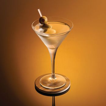 Morton's The Steakhouse - Morton's Signature Martini - Steakhouses Near Me - Burbank, California Morton's The Steakhouse - Morton's Signature Martini - Steakhouses Near Me - Burbank, California