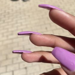 Happy Nails