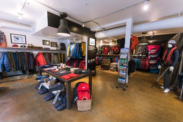RAB - Updated October 2025 - 14 Photos - 1551 Platte St, Denver ...