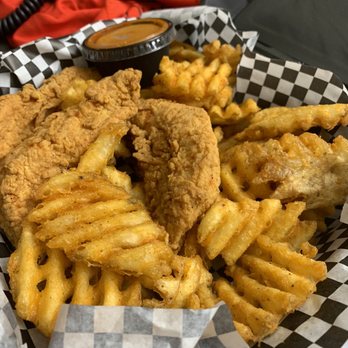 Live Oak - Chicken Tenders - Music Venues Near Me - Nashville, Tennessee