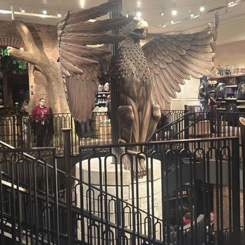 Harry Potter Shop - Books, Mags, Music & Video Near Me - New York, New York