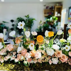 Grace Flowers - Centerpiece