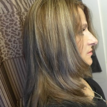 Mona's Hairstyling - Pic Three Right side View - Hair Salons Near Me - Alameda, California Mona's Hairstyling - Pic Three Right side View - Hair Salons Near Me - Alameda, California