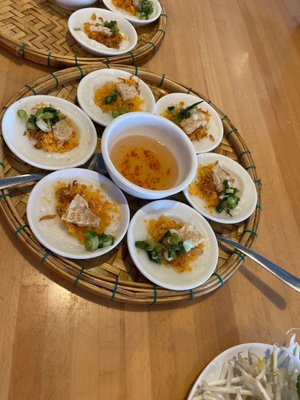 Bốn Mùa | Vietnamese Restaurant by null
