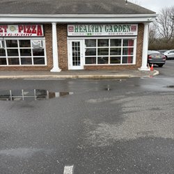 Healthy Garden & Gourmet Pizza