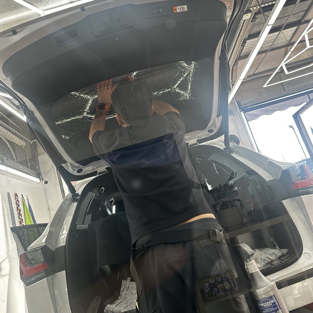 Window tinting back windshield Window tinting back windshield