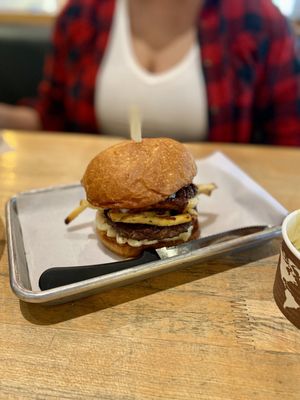 Hopdoddy Burger Bar by null