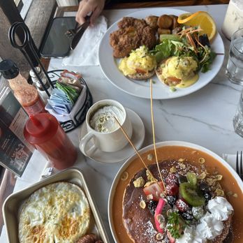 Banana Leaf - Thai pancakes with a matcha latte + fried chicken Benedict with iced strawberry matcha latte - Breakfast & Brunch Near Me - El Cerrito, California Banana Leaf - Thai pancakes with a matcha latte + fried chicken Benedict with iced strawberry matcha latte - Breakfast & Brunch Near Me - El Cerrito, California