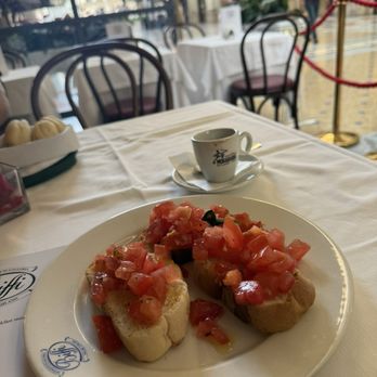 Biffi in Galleria - Bruschetta - Italian Near Me - Milan, Michigan