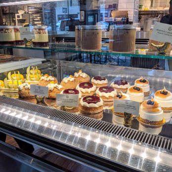 Edwards Dessert Kitchen - Desserts Near Me - Minneapolis, Minnesota