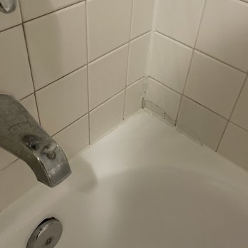 Best Western Plus Island Palms Hotel & Marina - Shower - San Diego, CA