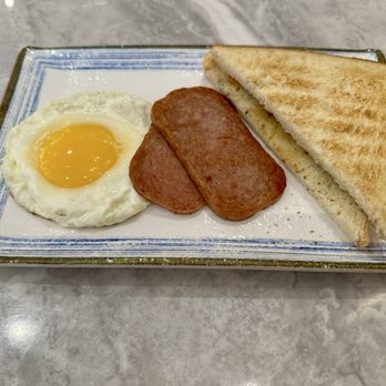 1480 HK Café - Combo B breakfast - Hong Kong Style Cafe Near Me - Douglaston, New York 1480 HK Café - Combo B breakfast - Hong Kong Style Cafe Near Me - Douglaston, New York