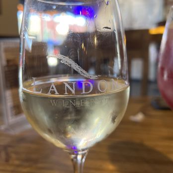 Landon Winery - Great patio day! - Wine Tasting Room Near Me - Grapevine, Texas