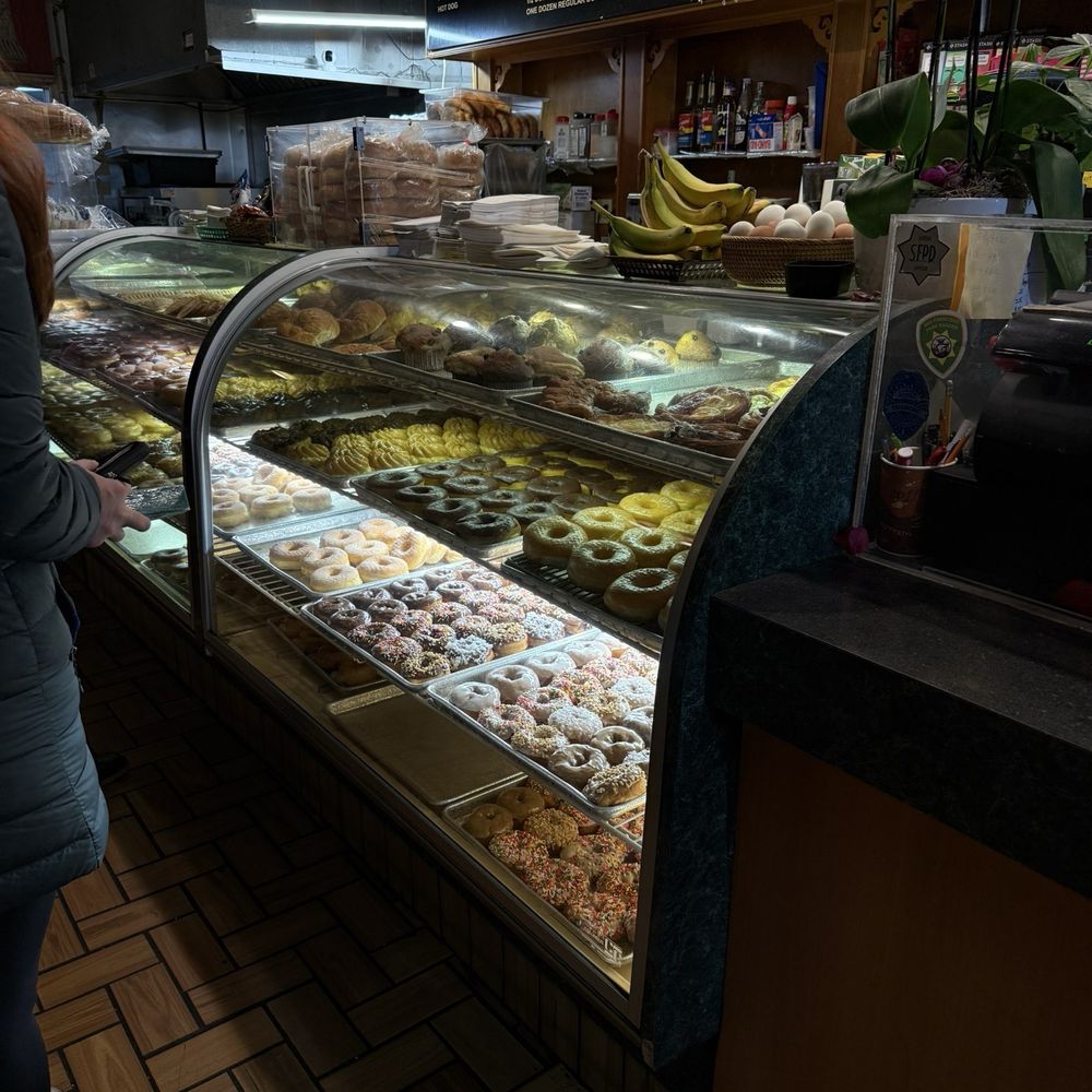 Happy Donuts - Donuts Near Me - San Francisco, California Happy Donuts - Donuts Near Me - San Francisco, California