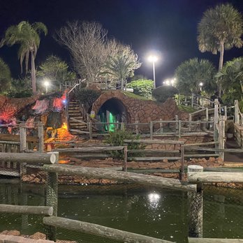 Golf N Gator - Mini Golf Near Me - Cape Canaveral, Florida