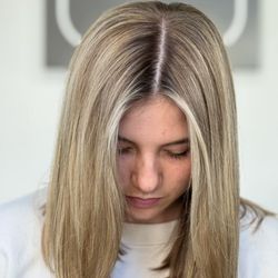 HBAR Salon