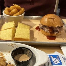 Pulled Pork Sandwich