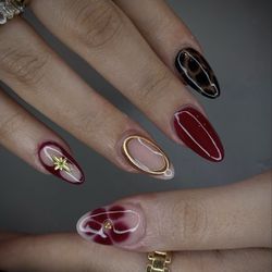 Classic Nails