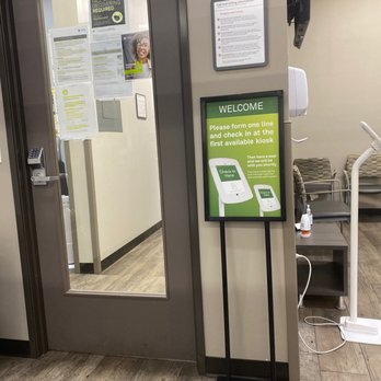Quest Diagnostics - Clean, cool and comfortable waiting area - Laboratory Testing Near Me - Delray Beach, Florida Quest Diagnostics - Clean, cool and comfortable waiting area - Laboratory Testing Near Me - Delray Beach, Florida