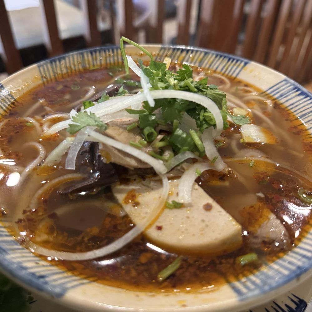 Truong Thanh Restaurant - 20. Bun Bo Hue - Vietnamese Near Me - Milpitas, California Truong Thanh Restaurant - 20. Bun Bo Hue - Vietnamese Near Me - Milpitas, California
