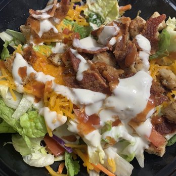 Dairy Queen - Grilled chicken salad with ranch dressing & drizzles of taco sauce - Burgers Near Me - Bay City, Texas Dairy Queen - Grilled chicken salad with ranch dressing & drizzles of taco sauce - Burgers Near Me - Bay City, Texas