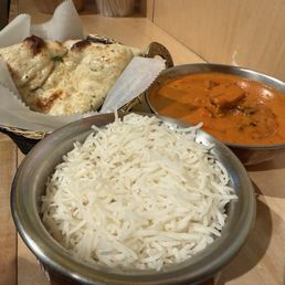 Butter Chicken and Garlic Naan