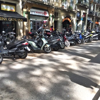 Las Ramblas - Motorcycles everywhere! - Local Flavor Near Me - Barcelona, B Las Ramblas - Motorcycles everywhere! - Local Flavor Near Me - Barcelona, B