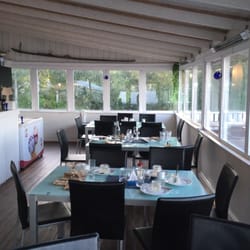 Café Arken Ab - Inglasade verandan ur annan vinkel