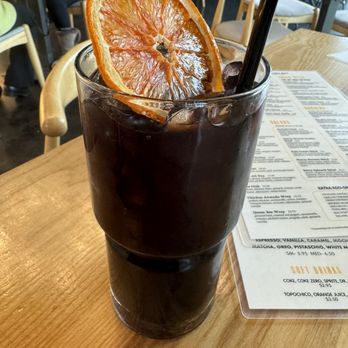 Buzz & Bites - Katy - Berry Berry Hibiscus sweet tea - Coffee & Tea Near Me - Katy, Texas