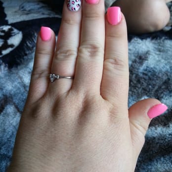 Vip Nails & Lashes - Nails by Nicole! - Nail Salons Near Me - Riverside, California