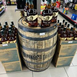 Liquor World - Store pick