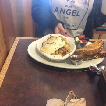 First Watch - Breakfast & Brunch Near Me - Rocky River, Ohio