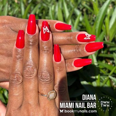 Gel Mani - book Today!!