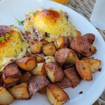 Scramblers Cafe - Kalua pork benedict - Breakfast & Brunch Near Me - Norco, California Scramblers Cafe - Kalua pork benedict - Breakfast & Brunch Near Me - Norco, California