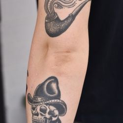 Ascension Tattoo - Pipe and cowboy skull
