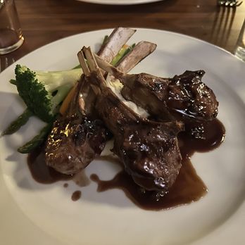 Il Capriccio - Italian Near Me - Waltham, Massachusetts