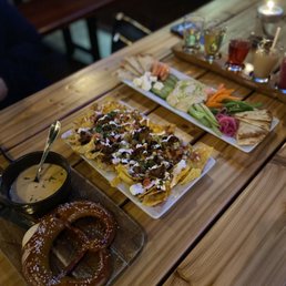 Hummus Plate