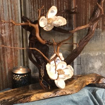 Natchitoches Pecans - a branch with flowers - Gift Shops Near Me - Cloutierville, Louisiana Natchitoches Pecans - a branch with flowers - Gift Shops Near Me - Cloutierville, Louisiana