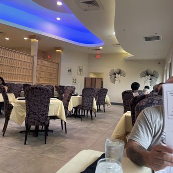 YH Dim Sum - Cantonese Near Me - Jacksonville, Florida