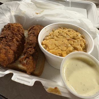 Red's Hot Chicken - Southern Near Me - Nashville, Tennessee Red's Hot Chicken - Southern Near Me - Nashville, Tennessee